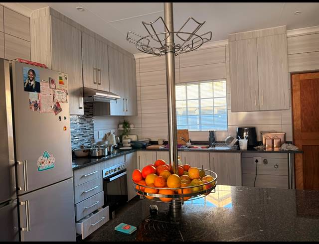 3 BEDROOM HOUSE FOR SALE IN WATERKLOOF EAST